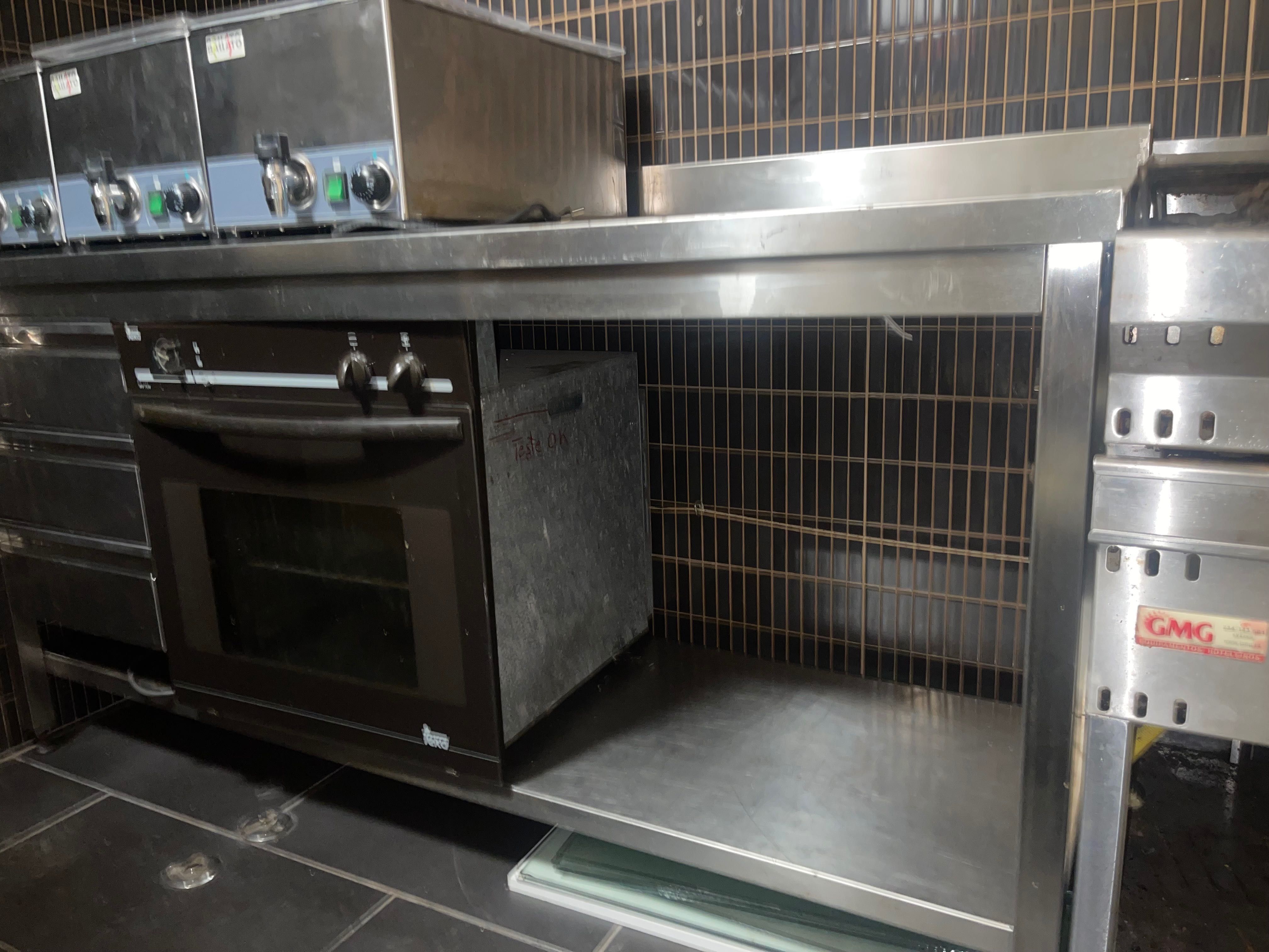 Forno Elétrico  em bom estado
