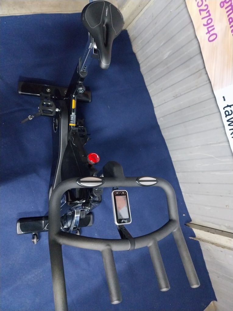 Rower spiningowy Tomahawk E-series myRide Edition, Koło 18 kg