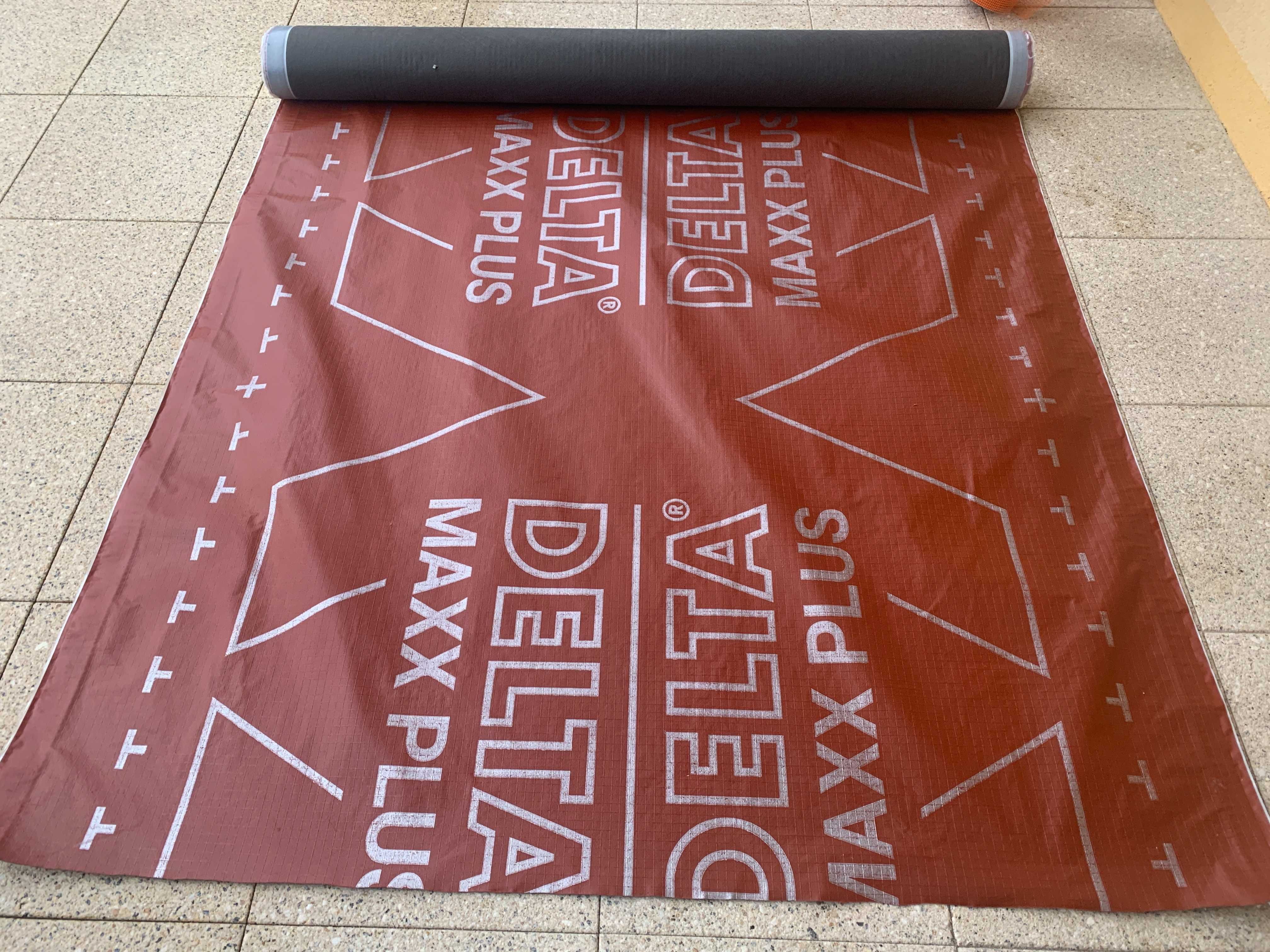 Folia dachowa paroprzepuszczalna  DELTA MAX Plus  i BLACHOTRAPEZ
