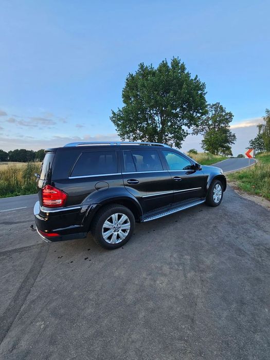 Mercedes-Benz GL Drugi własciciel przebieg rzeczywisty 417000km/15lat to rocznie 27 tys
