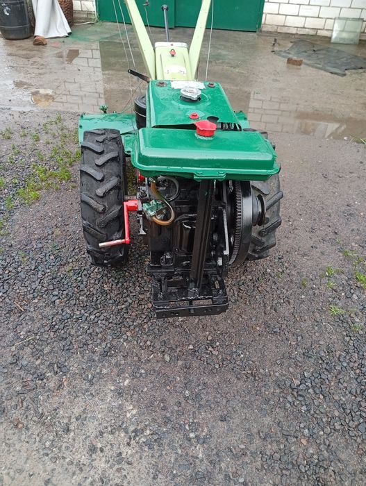 Продам мотоблок 8 к.с.