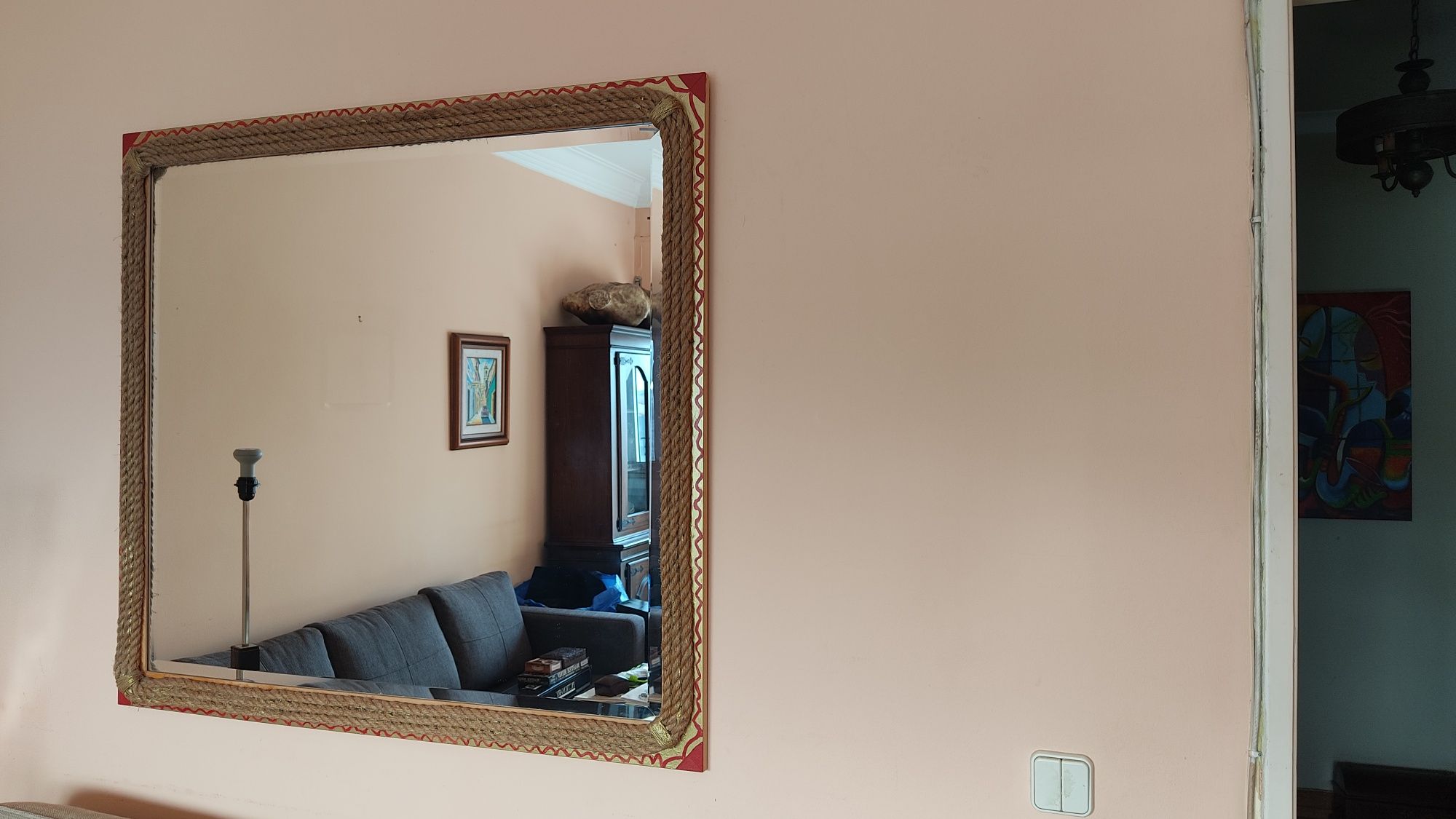 Espelho rústico, com decoração artesanal, feita á mão