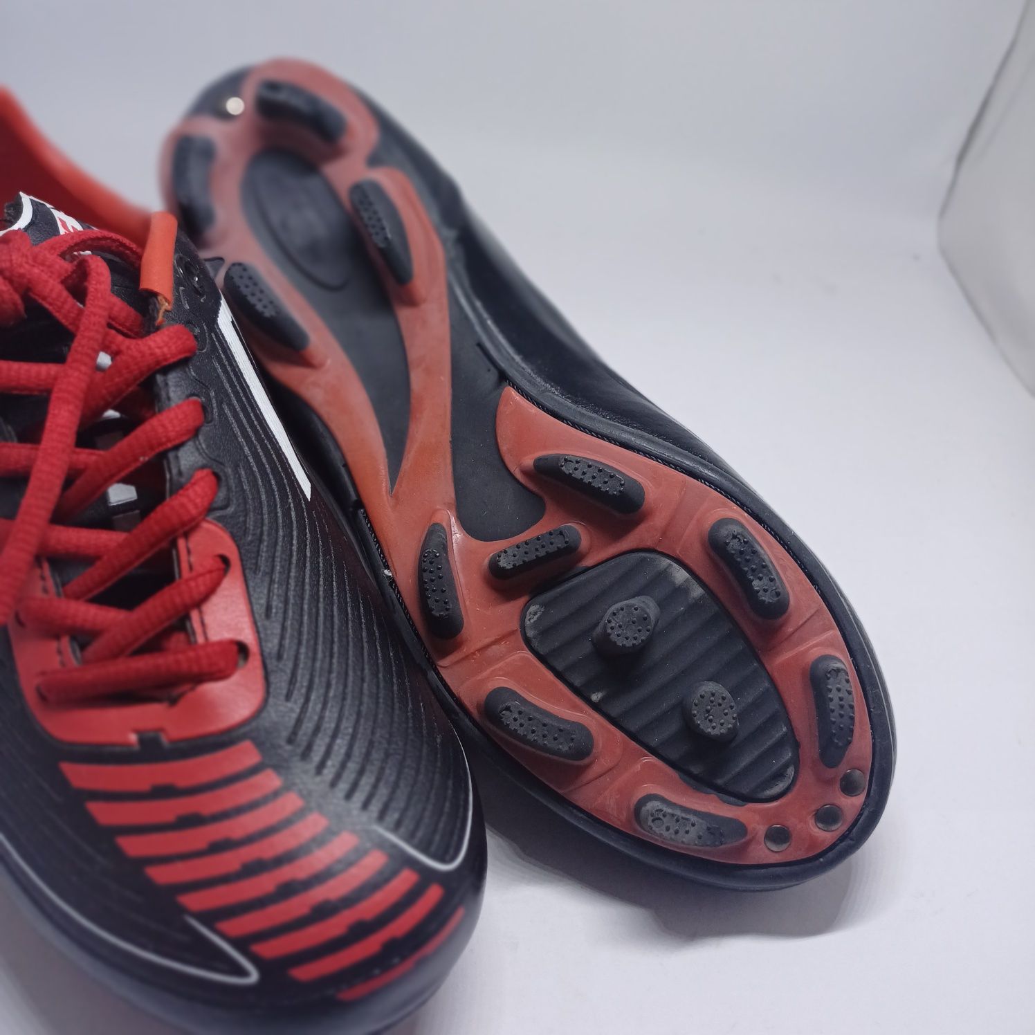Nowe buty sportowe korki roz wkładka  23 cm  wyprzedaż