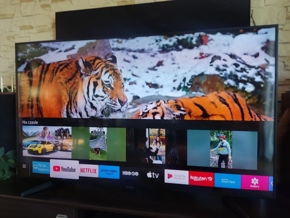 Samsung 65cali UHD 4K Smart TV