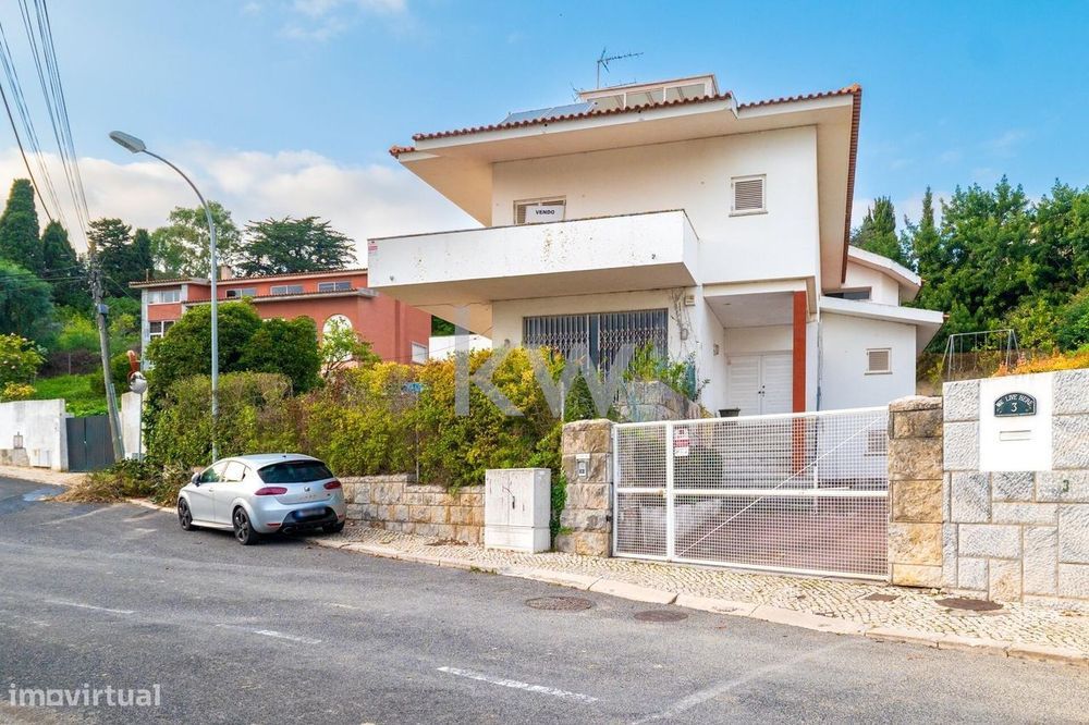 Moradia T7, Alto Lagoal, entre Lisboa e cascais
