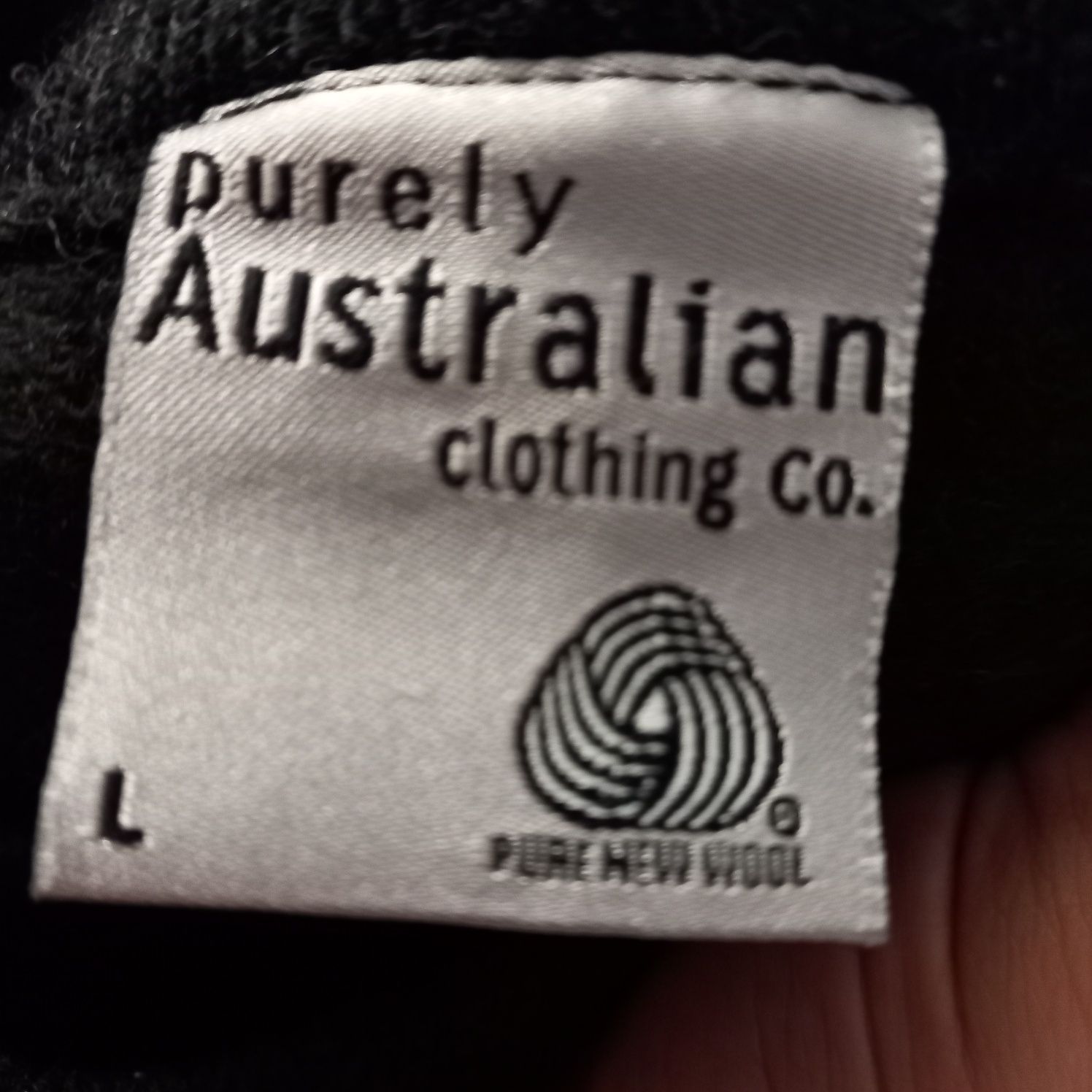 Світер purely Australian Clothing CO