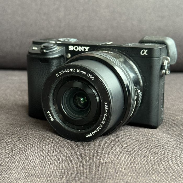 Фотоаппарат Sony A6300 + объектив и сумка