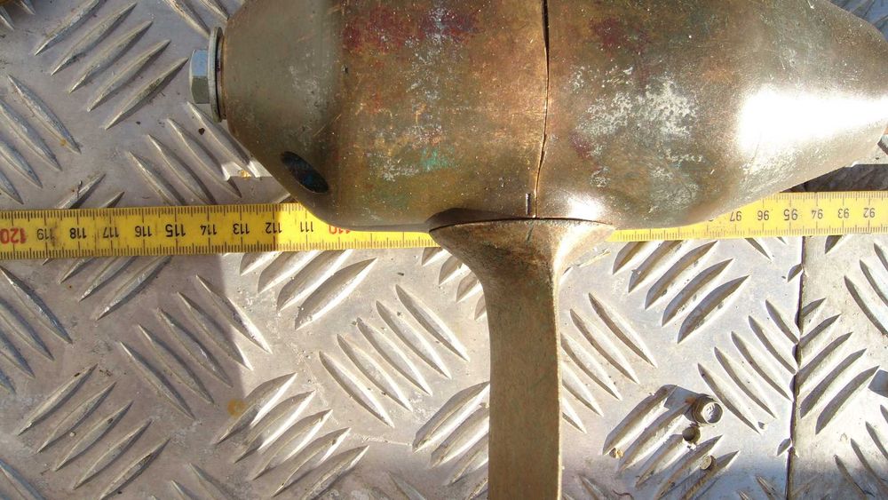 Śruba napędowa nastawna składana