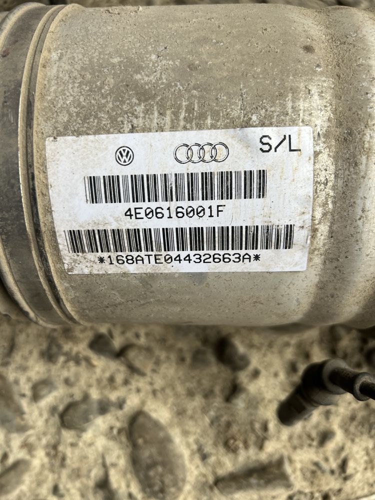Пневмо стойка задня ліва Audi A8D3/Vw Phaeton 4E0 616 001F розборка
