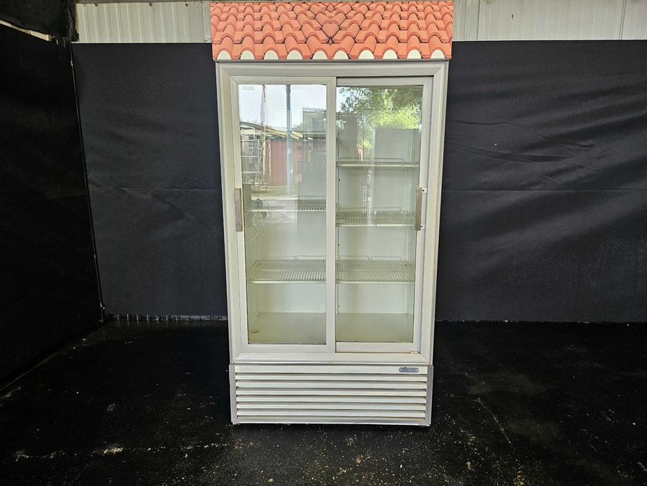 Mural refrigerado para frutas e sobremesas