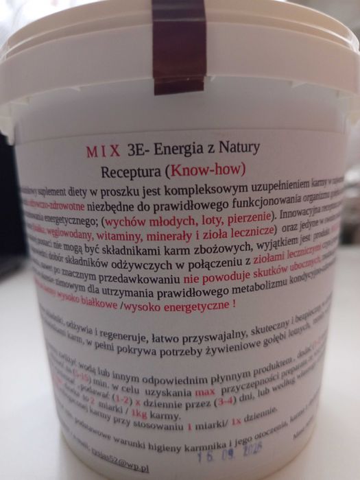 MIX 3E- 100 % uzupełnienie karmy dla gołębi w (proszku (800g)