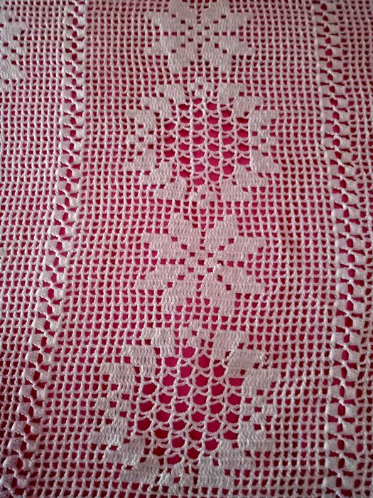 Colcha de renda tricotada á mão nova