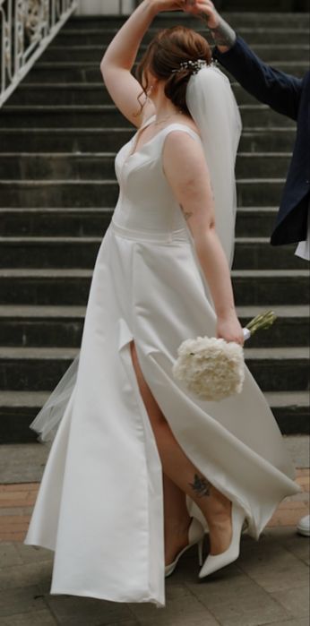 Весільна сукня б/у