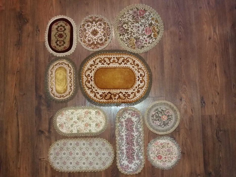 Poniemieckie serwetki retro vintage zestaw