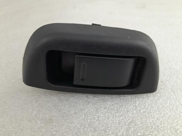 Comando / botão / interruptor vidros frente esquerdo TOYOTA Aygo (_B1_