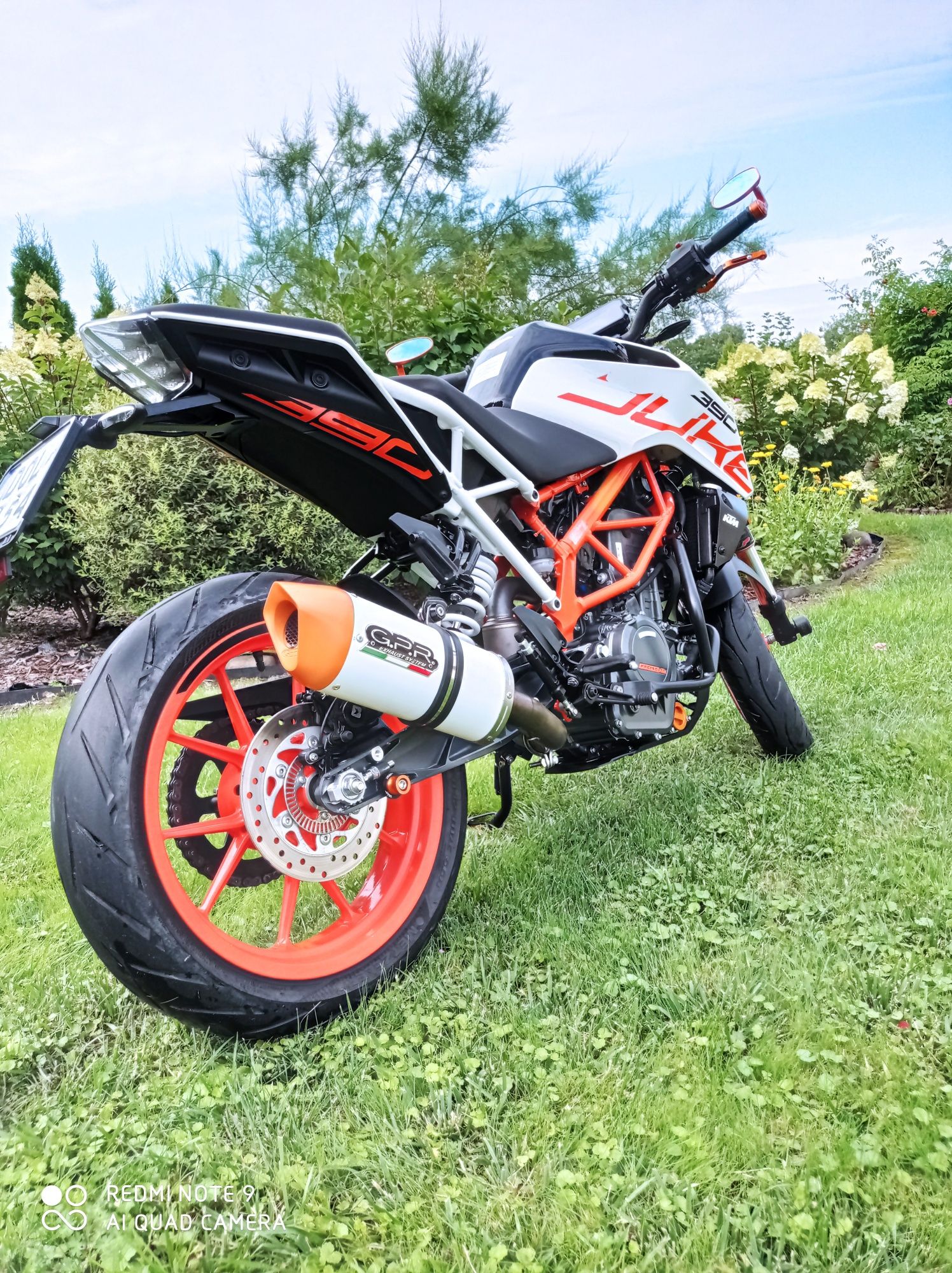 Sprzedam KTM Duke 390