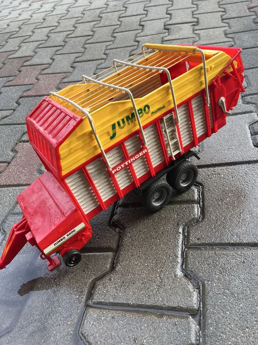 Zabawki Bruder w idealnym stanie