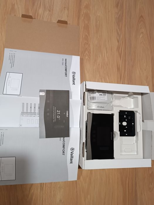 Sterownik termostat kotła Vaillant sensocomfort VRC 720