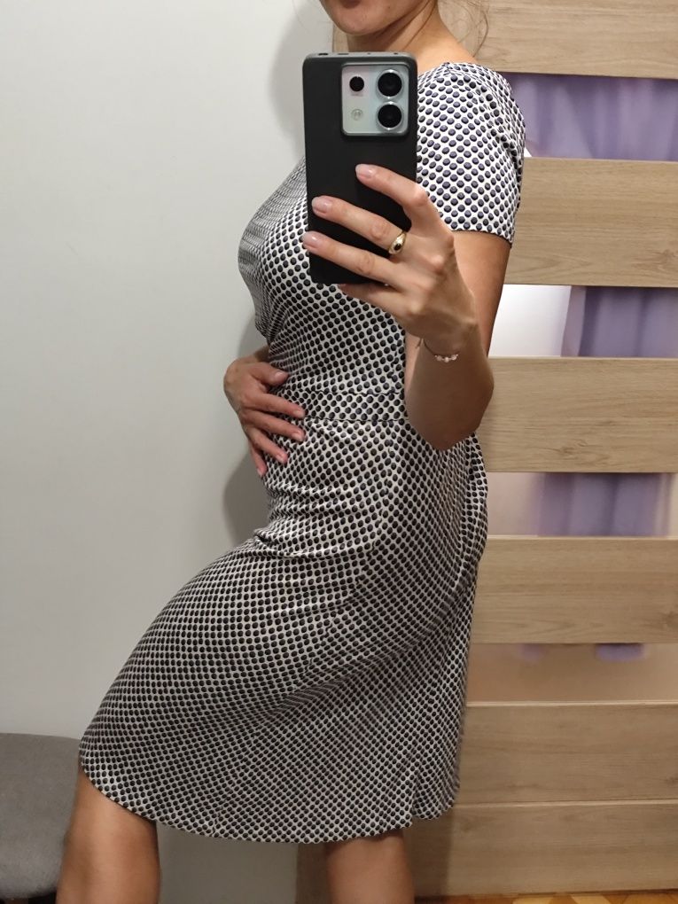 Sukienka Tory Burch jedwabna wizytowa do pracy