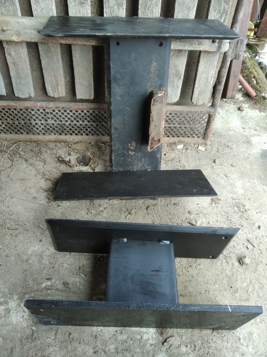 Schody nowoczesne do samodzieln przygotowania, Profil, trepy jesionowe