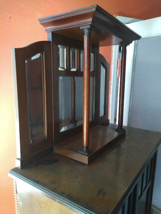 Przepiękny przedwojenny sekretarzyk - bieliźniarka w dobrym stanie