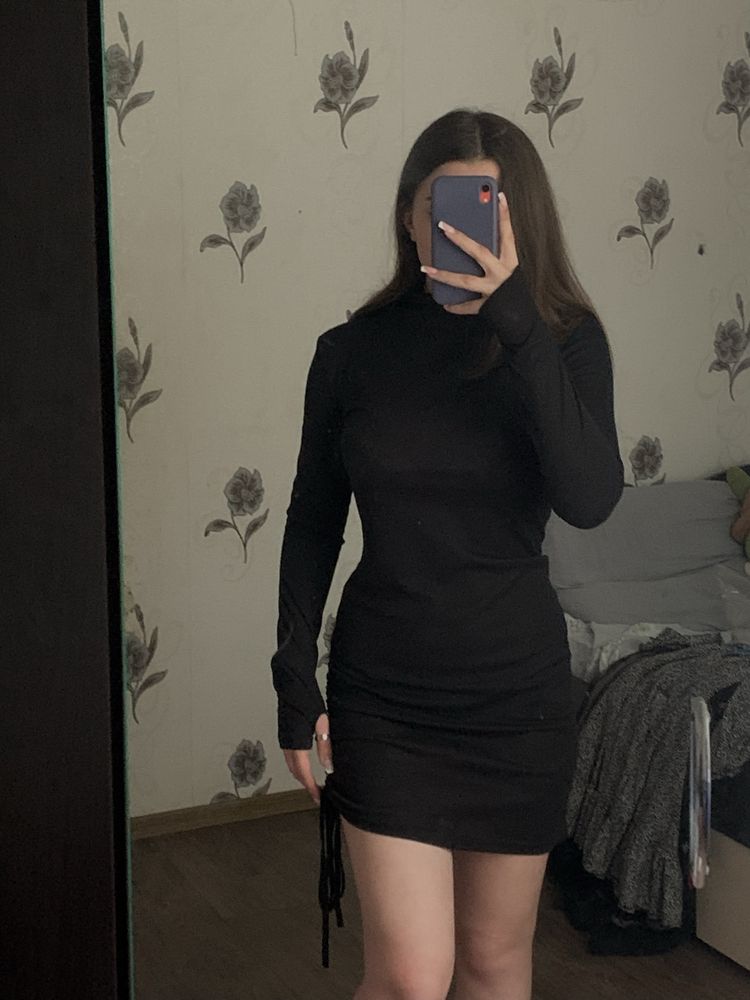 Плаття міні, чорне