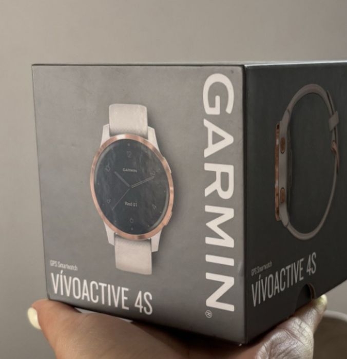 Pudełko garminn vivoactive 4s