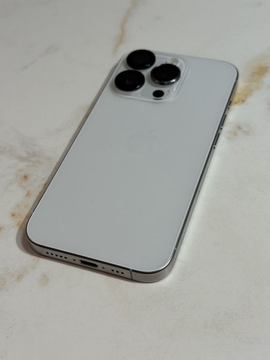 Iphone 15 pro 128 GB White TItanium
