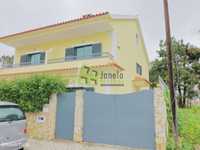 Moradia Geminada Triplex T3, Quinta do Conde