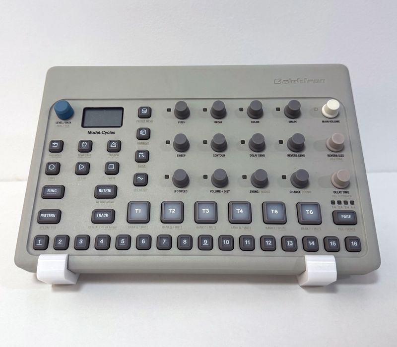 Elektron MODEL:CYCLES - SKYLARK
Elektron Model:CYCLES Groovebox