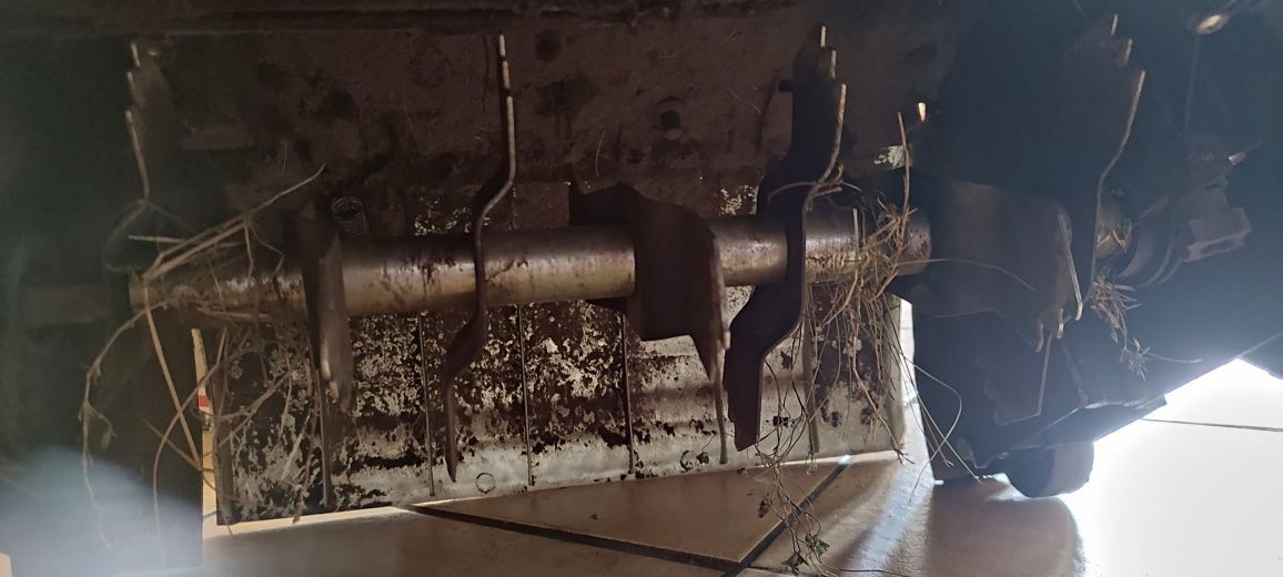 Wertykulator SpalinowyALKO 38 P Combi-Care
Silnik AL-KO 1,3 kW zapala