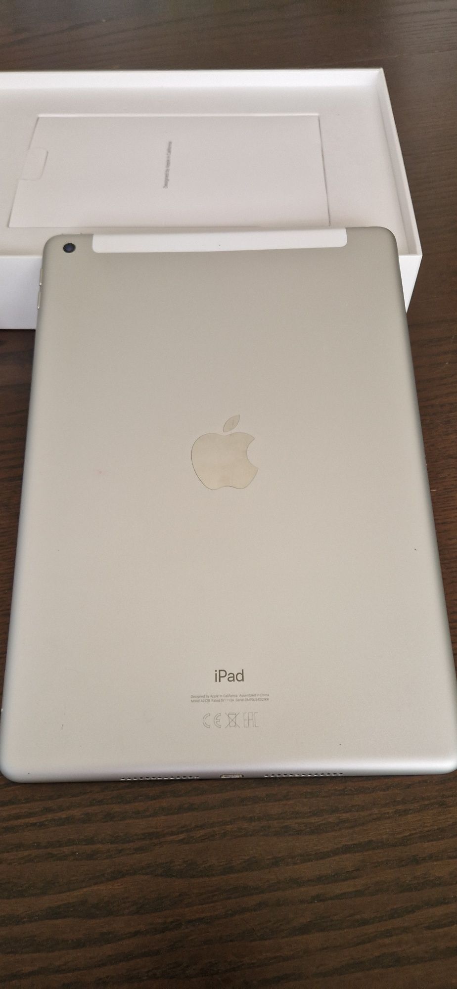 Apple iPad (8th Gen) 10"2 3GB/128GB