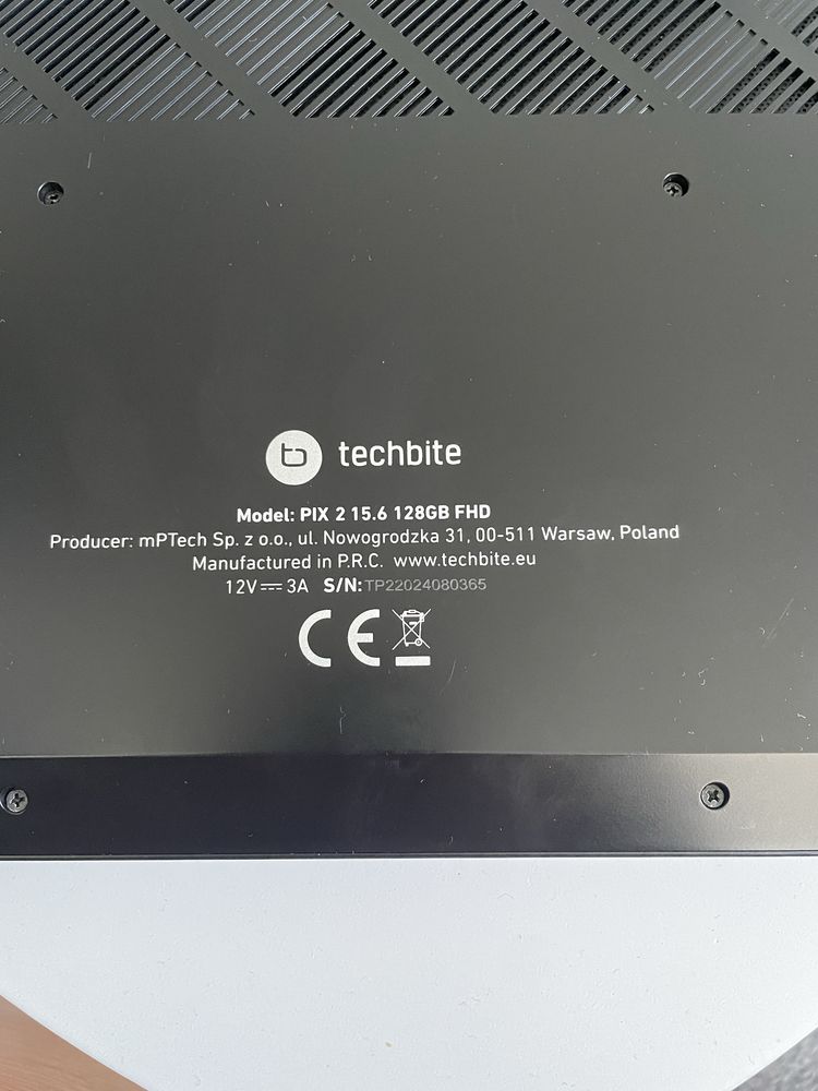 Laptop PiX 2 15.6 Techbite