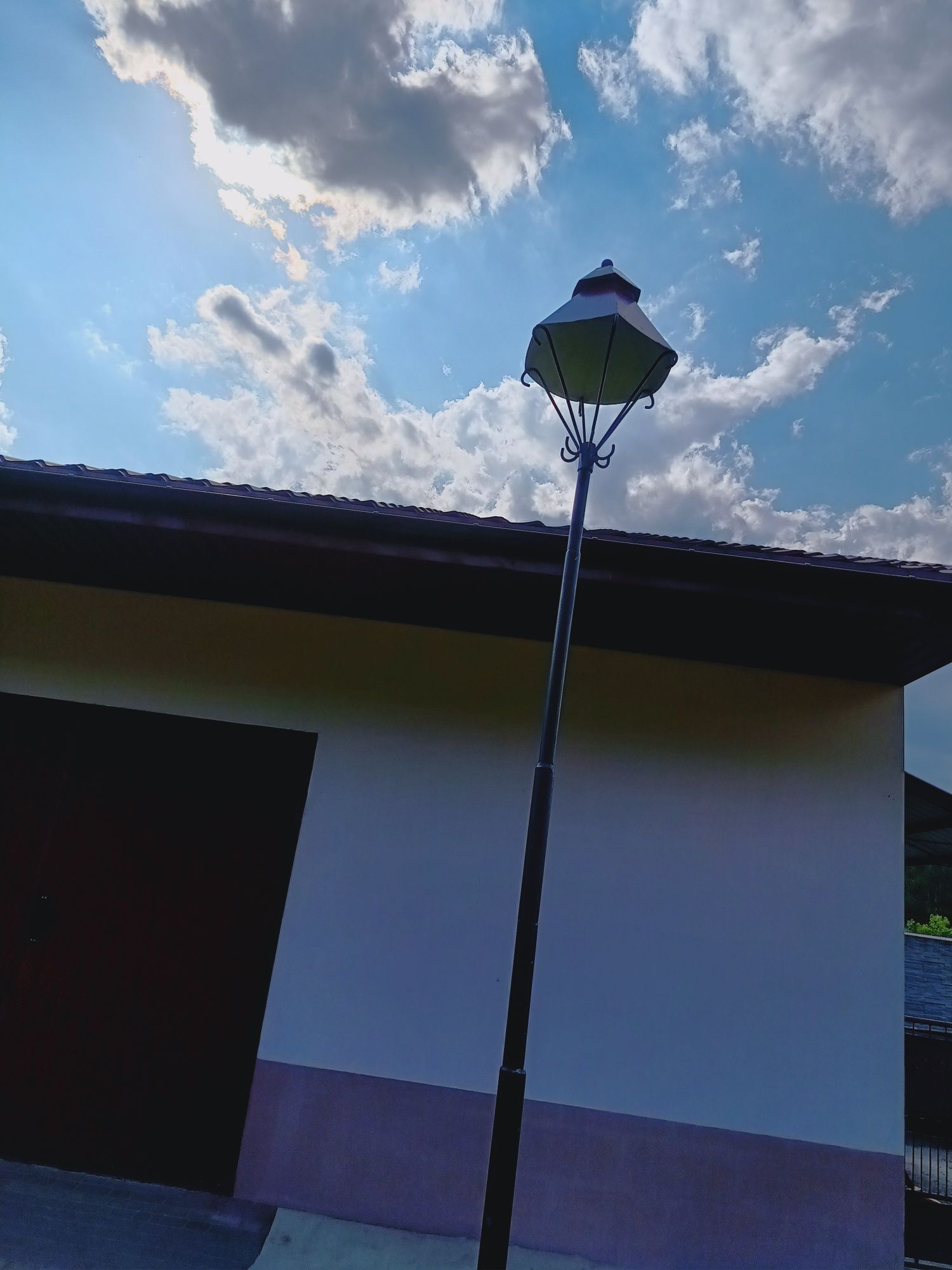 Lampa ogrodowa z masztem 3m