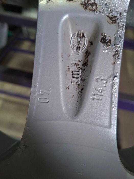 Диски 5/114,3 R17 7J ET40.