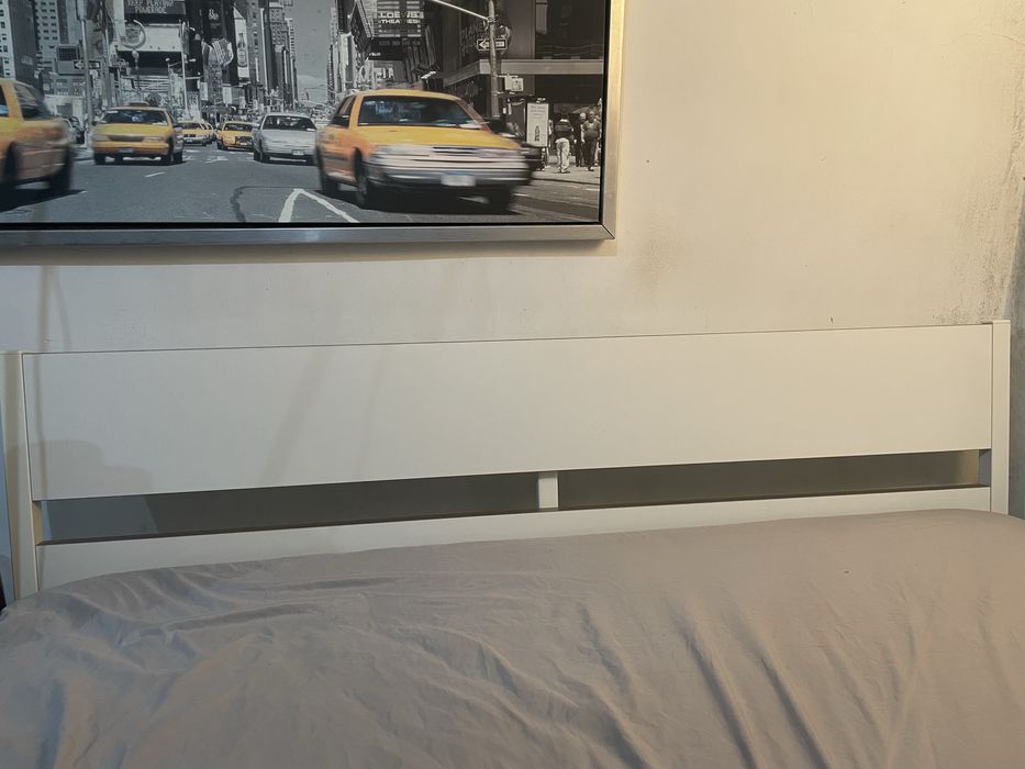 Cama Ikea em otimas condiçoes