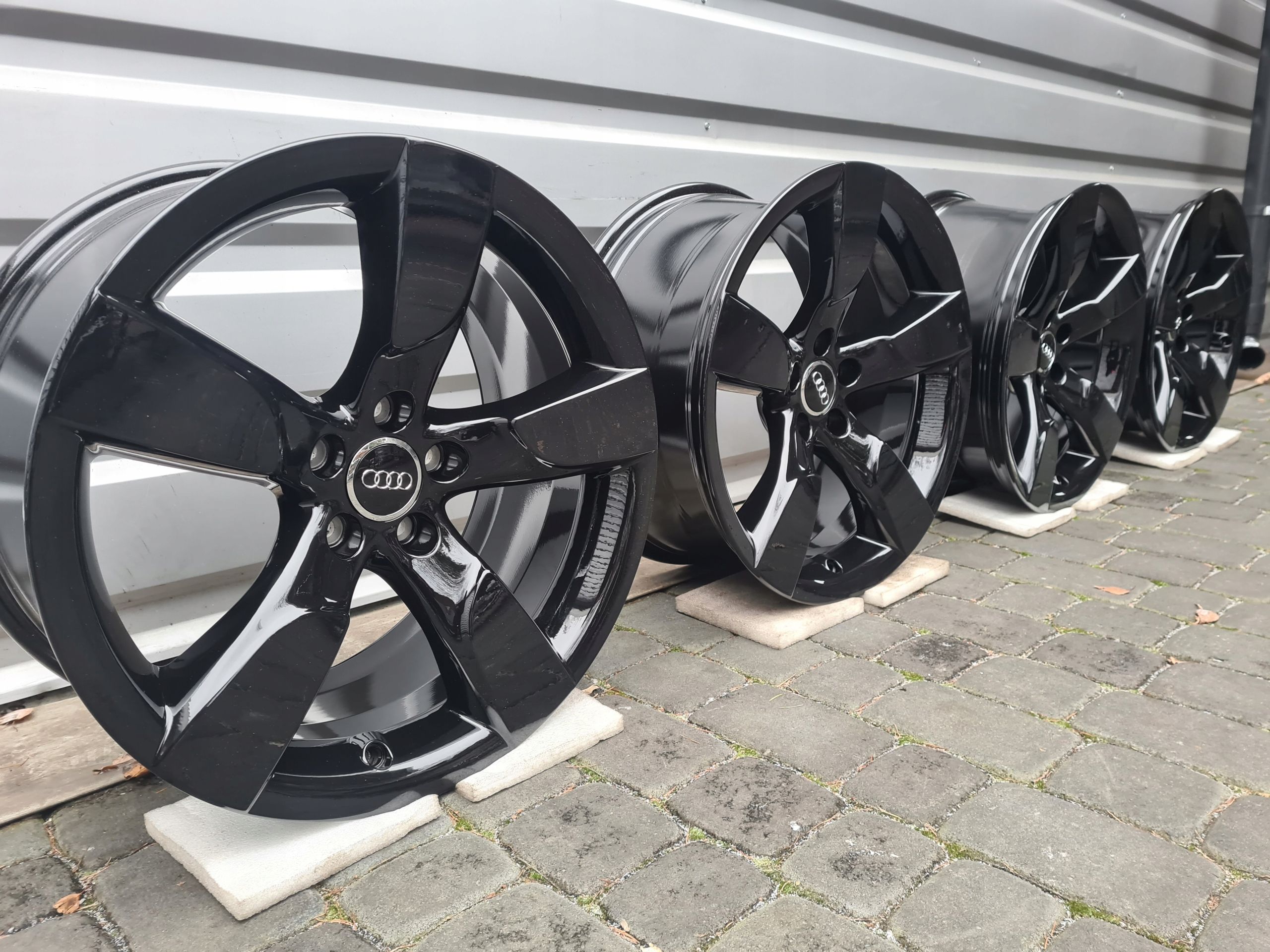 Oryginalne Felgi Audi 19 A4 A5 A6 A7 A8 Q3 Q5 Q7