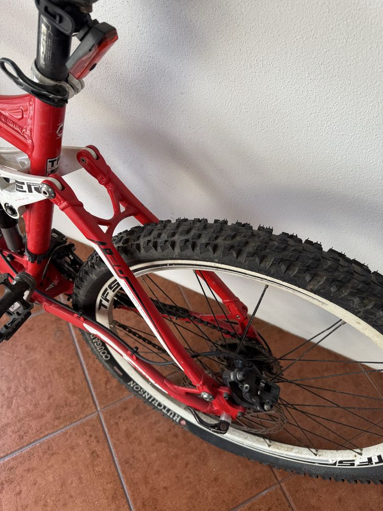 Vendo bicleta como nova