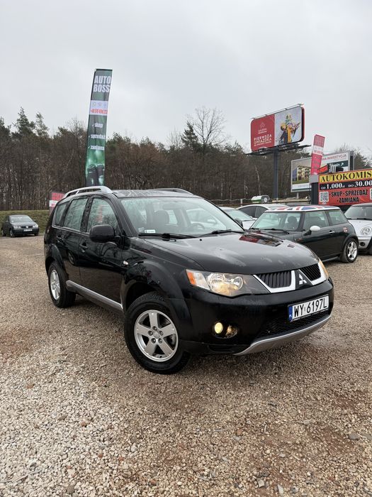Na Sprzedaż Mitsubishi Outlander 2.0D/4x4/hak/bez rdzy/nowe koła/zamia