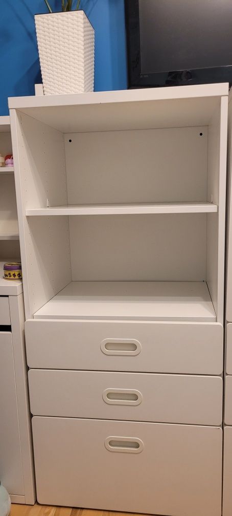 Sprzedam  komodę Ikea