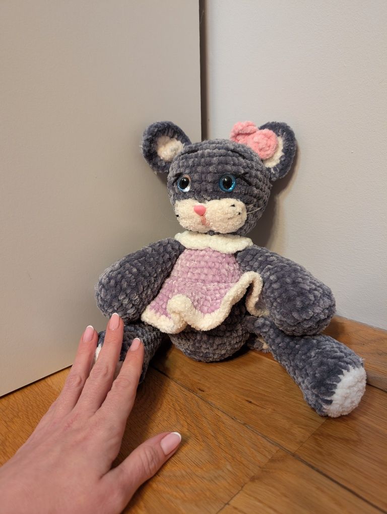 Maskotka pluszak DIY miś kotek zajączek maskotki włóczka handmade
