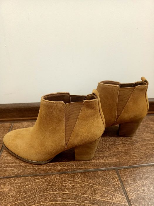 Ковбойки, казаки, чобітки 35 розміру