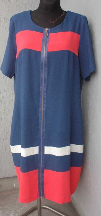 MONNARI sliczna sukienka w pasy  r 46/48