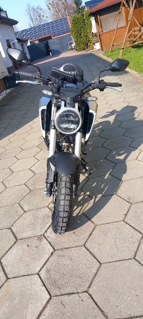 Honda CB125R 2018