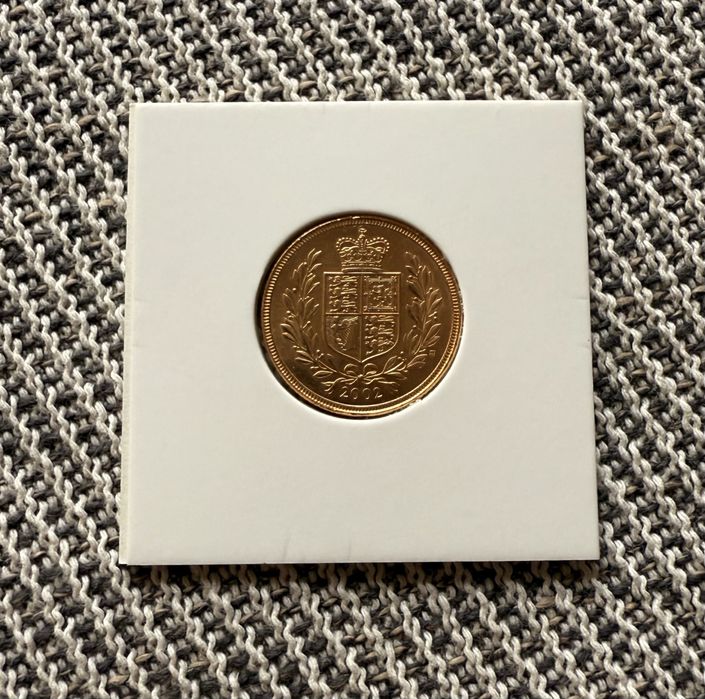 Moeda de ouro Libra Brasão 2002