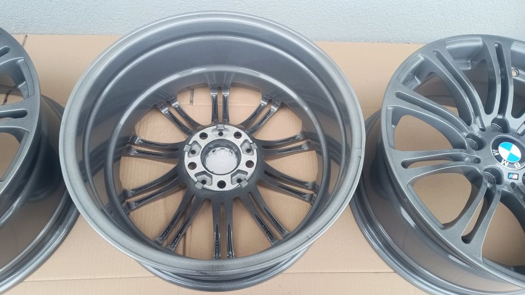 BMW E90 E91 E87 E81 felgi R18 5x120 2 szerokości wzór styling 220