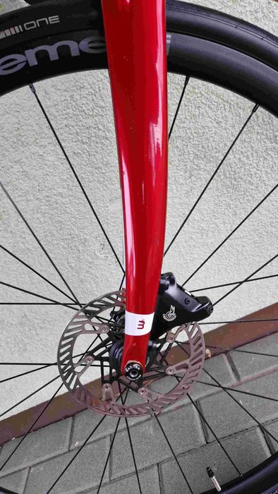 BASSO DIAMANTE hydraulika 12s carbon szosa sztywne osie r51 i 53