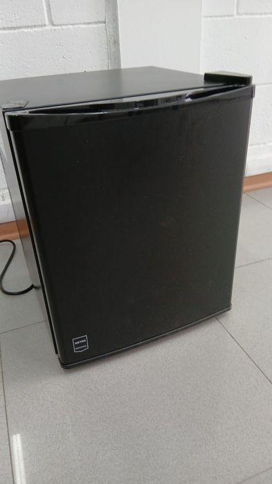 Mini Bar Novo com Garantia comprado há 2 meses
