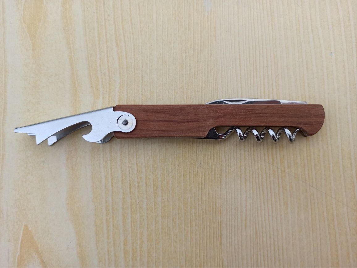 Scyzoryk multitool otwieracz drewno 3 funkcje