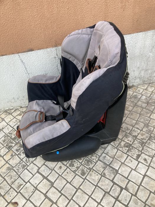 Cadeira auto para crianças em bom estado